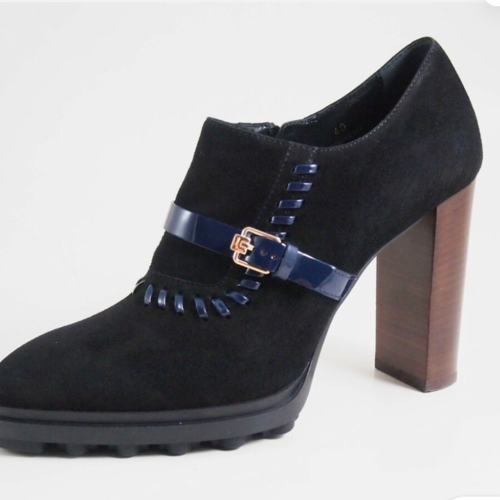 Tod’s suede heeled black ankle boots Sz 42 EU